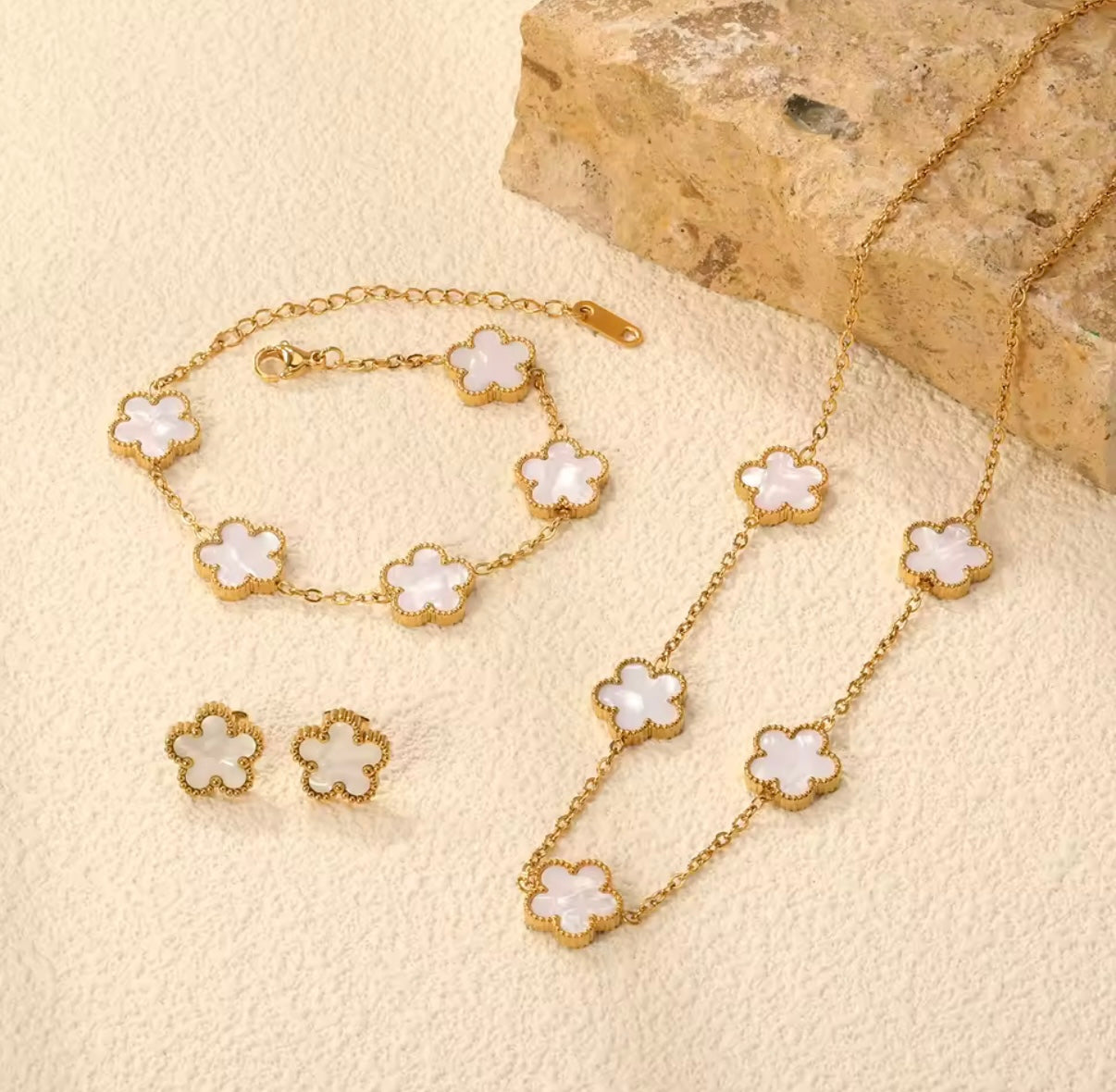 Set van cleef